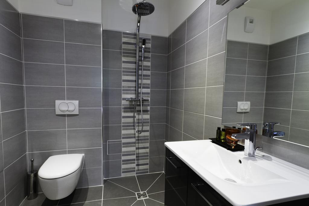 Hotel Les Petits Oreillers Saint-Martin-dʼArdèche 部屋 写真