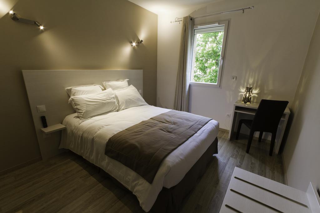 Hotel Les Petits Oreillers Saint-Martin-dʼArdèche 部屋 写真