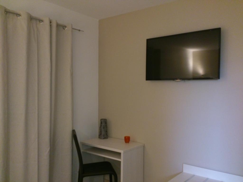 Hotel Les Petits Oreillers Saint-Martin-dʼArdèche 部屋 写真