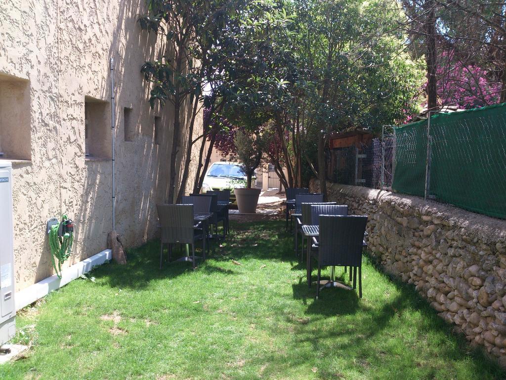 Hotel Les Petits Oreillers Saint-Martin-dʼArdèche エクステリア 写真
